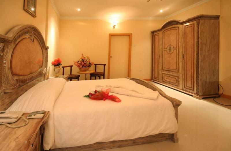 Sea Shell Manama