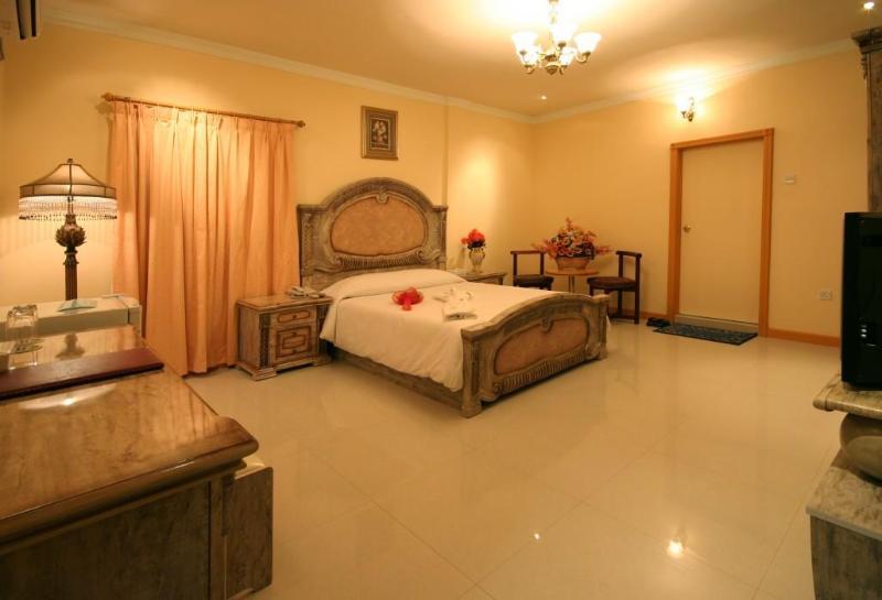 Sea Shell 3*